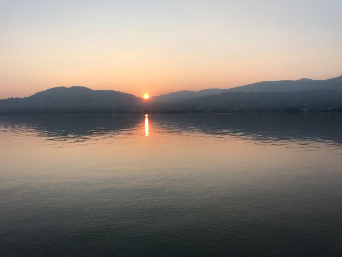 The Gulf Villa - Lago Maggiore Monvalle Εξωτερικό φωτογραφία